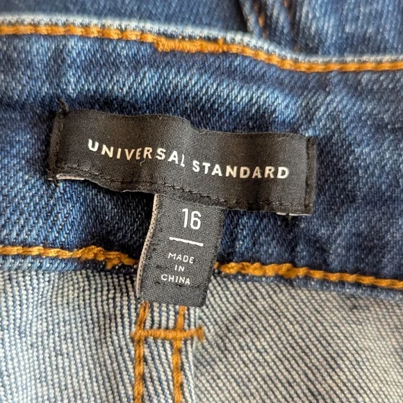 Universal Standard Etta High Rise Straight Leg Jeans in Aged Indigo l Size 16 - Picture 12 of 12